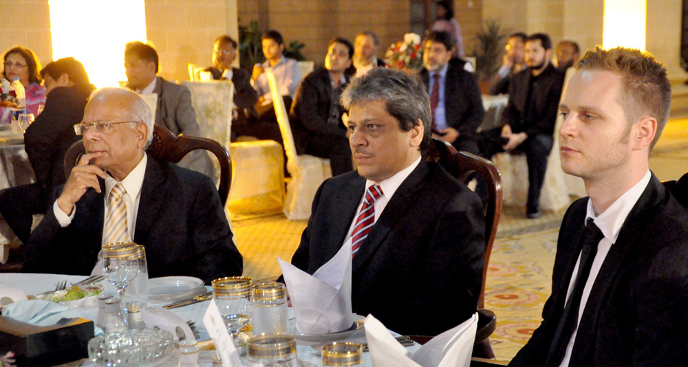 Klaus Heine presenting at the IBA International Conference on Marketing, Karachi, Pakistan